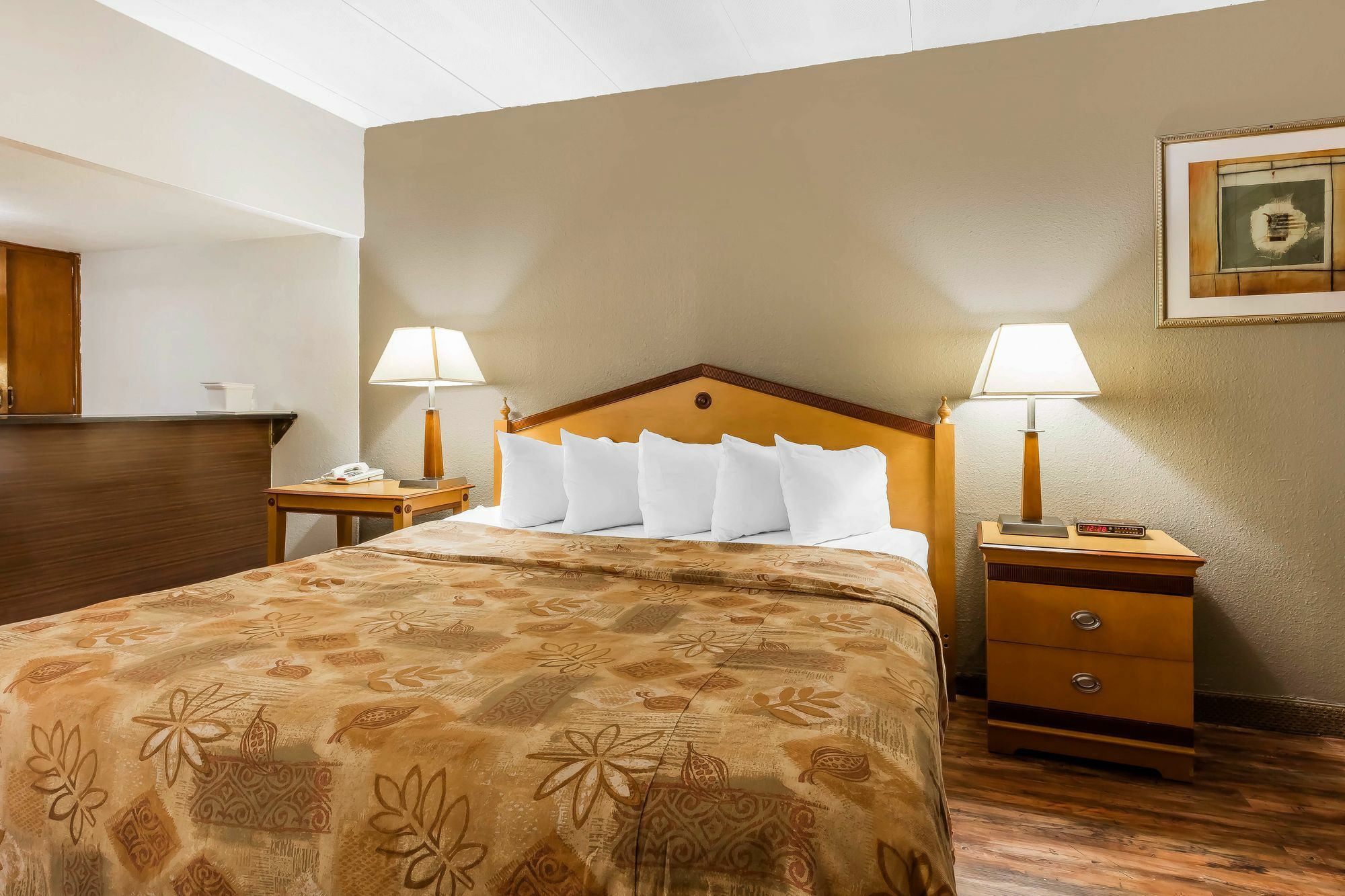 Lotus By Hotel Inn - Hot Springs Extérieur photo
