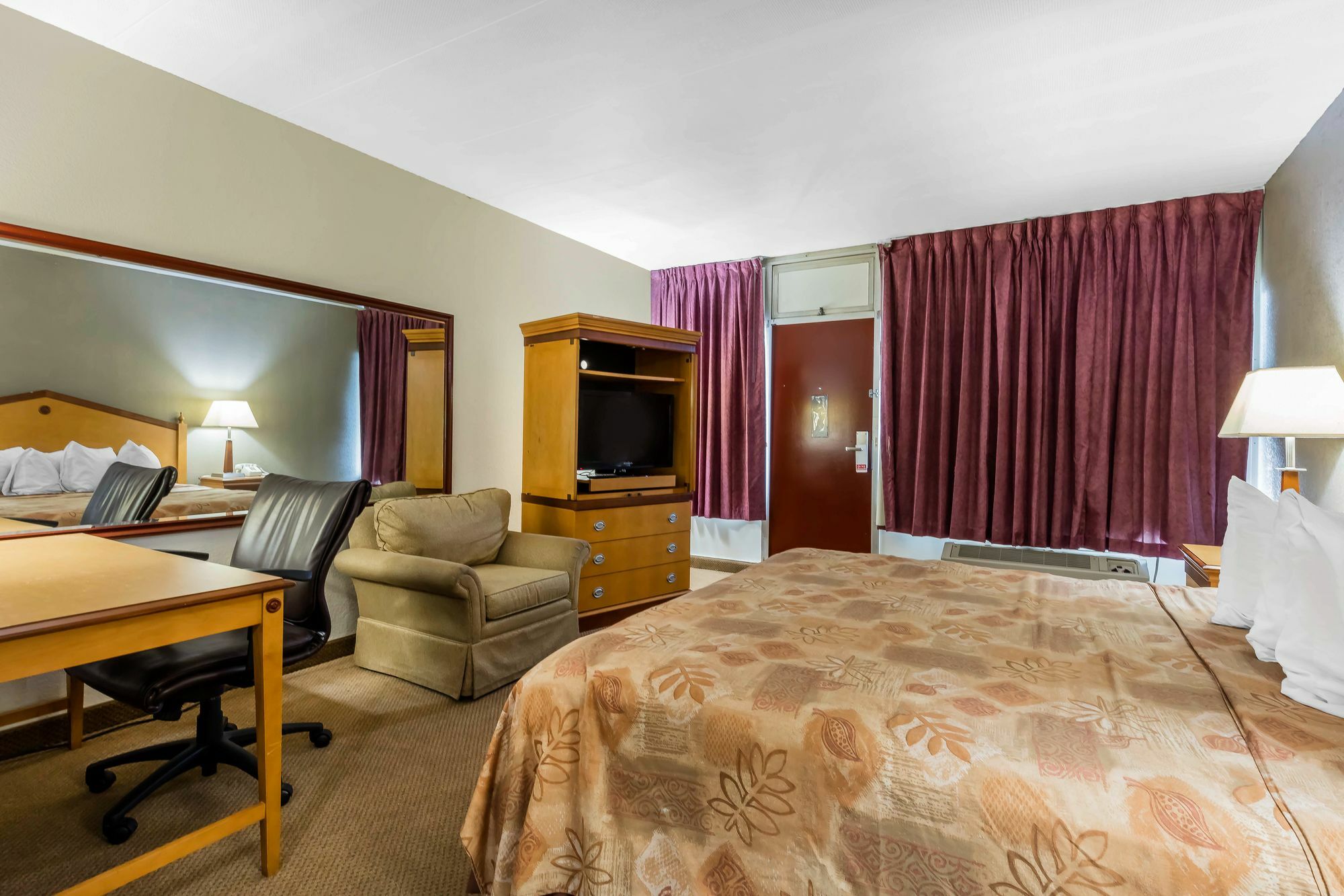 Lotus By Hotel Inn - Hot Springs Extérieur photo